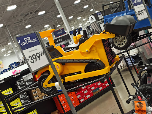 Sporting Goods Store «Academy Sports + Outdoors», reviews and photos, 8050 Forest Ln, Dallas, TX 75243, USA