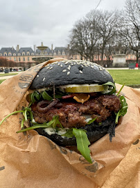 Plats et boissons du Restaurant de hamburgers Ernest Le Marais à Paris - n°14