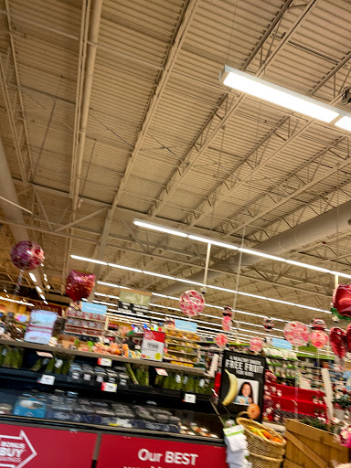 Grocery Store «Giant Food Stores», reviews and photos, 4001 New Falls Rd, Levittown, PA 19056, USA