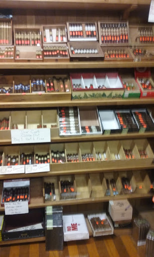 Tobacco Shop «Redondo Cigar & Tobacco», reviews and photos, 1710 Aviation Blvd, Redondo Beach, CA 90278, USA