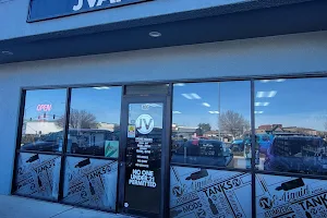 Jvapes Vape & Smoke Shop image