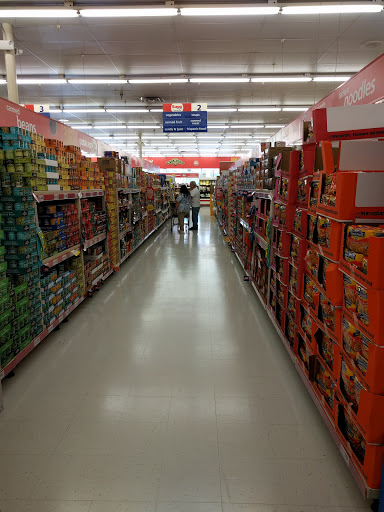 Grocery Store «Save-A-Lot», reviews and photos, 611 W Poplar St, Elizabethtown, KY 42701, USA