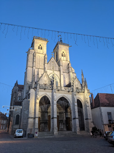 Collégiale Notre-Dame à Semur-en-Auxois