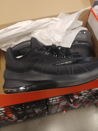 Sportswear Store «Nike», reviews and photos, 1261 Woodward Ave, Detroit, MI 48226, USA