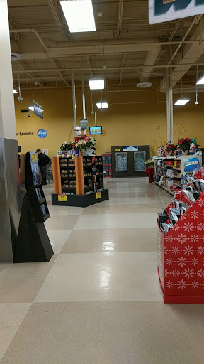 Grocery Store «Kroger», reviews and photos, 30935 Five Mile Road, Livonia, MI 48154, USA