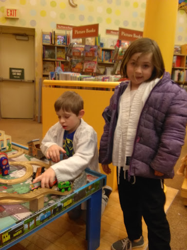 Book Store «Barnes & Noble», reviews and photos, 371 Putnam Pike, Smithfield, RI 02917, USA