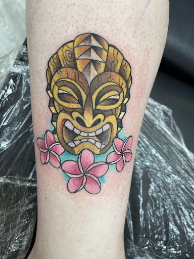 Explore best sister tattoo ideas, creative tattoo ideas in Lahaina, available at Banyan Tree Tattoo