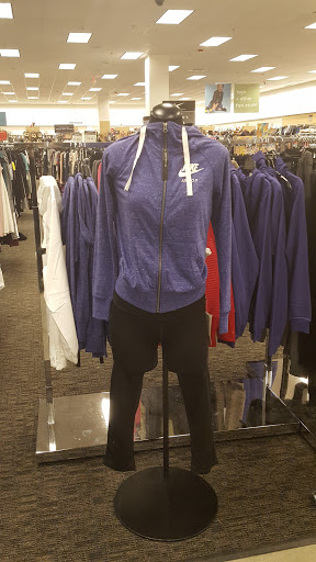 Department Store «Nordstrom Rack White Plains», reviews and photos, 3 City Pl, White Plains, NY 10601, USA