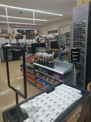 Supermarket «Giant Eagle Supermarket», reviews and photos, 5990 University Blvd #4, Coraopolis, PA 15108, USA