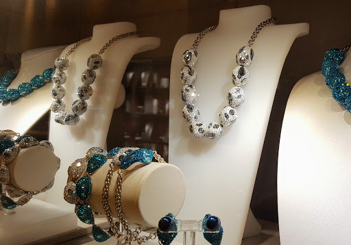 Jewelry Store «Swarovski», reviews and photos, 1421 Walnut St, Philadelphia, PA 19102, USA
