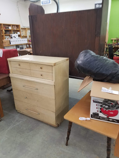 Donations Center «Kent Habitat ReStore», reviews and photos