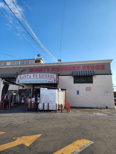 Department Store «Santa Fe Seconds», reviews and photos, 8615 Long Beach Blvd, South Gate, CA 90280, USA