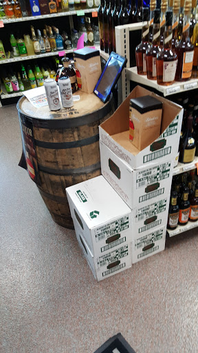 Liquor Store «Downtown Liquor Store», reviews and photos, 401 W 11th Ave, Eugene, OR 97401, USA