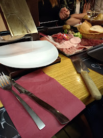 Raclette du Restaurant français Le Chesery à Châtel - n°19