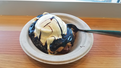 Ice Cream Shop «Old School Frozen Custard», reviews and photos, 1316 E Pike St, Seattle, WA 98122, USA