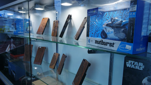 My Cell Repair - phones, computers and tech image