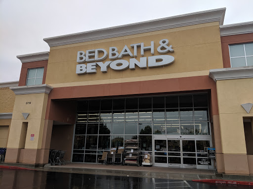 Bed Bath & Beyond