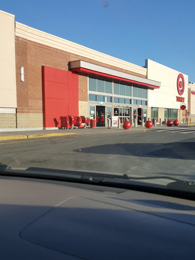 Department Store «Target», reviews and photos, 7 Allstate Rd, Dorchester, MA 02125, USA