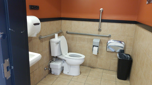 RV Storage Facility «U-Haul Moving & Storage of West Springfield», reviews and photos, 380 Union St, West Springfield, MA 01089, USA