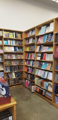 Book Store «Half Price Books», reviews and photos, 39152 Fremont Hub, Fremont, CA 94538, USA