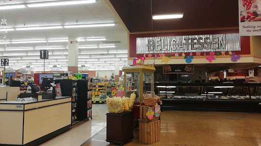 Grocery Store «Chief Supermarkets», reviews and photos, 221 Summit St, Celina, OH 45822, USA