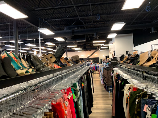 Used Clothing Store «Clothes Mentor», reviews and photos, 2551 45th St S # 113, Fargo, ND 58104, USA
