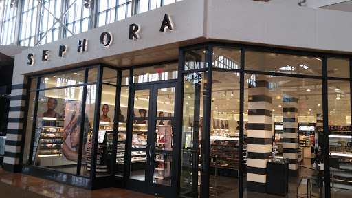Cosmetics Store «Sephora», reviews and photos, 8505 Park Meadows Center Dr, Littleton, CO 80124, USA