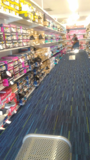 Shoe Store «Shoe Show», reviews and photos, 835 Oak St SW, Atlanta, GA 30310, USA