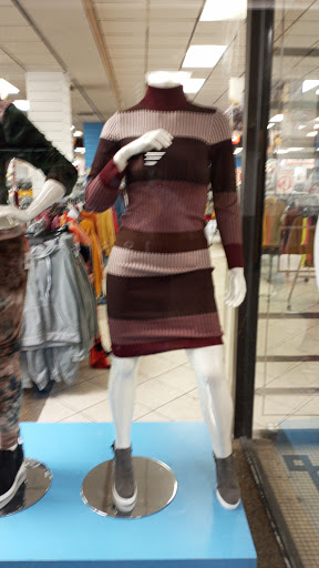 Shopping Mall «New Landing Mall», reviews and photos, Troost Ave & E Meyer Blvd, Kansas City, MO 64131, USA