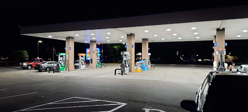 Holiday Stationstores, 9933 Ulysses St NE, Blaine, MN 55449, USA, 