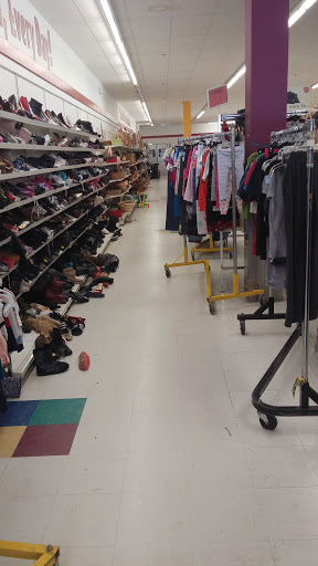 Thrift Store «The Salvation Army Family Store & Donation Center», reviews and photos