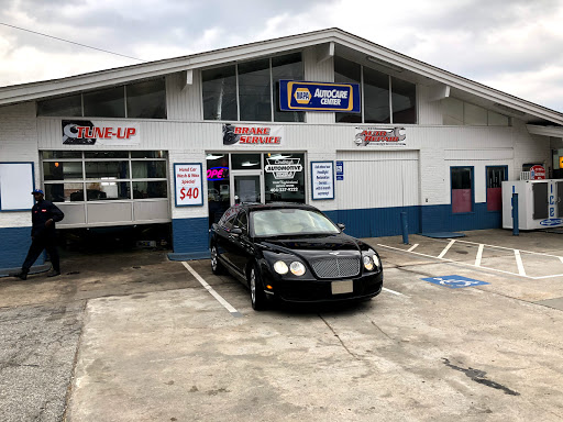 Auto Repair Shop «Lindbergh Automotive», reviews and photos, 635 Lindbergh Dr NE, Atlanta, GA 30324, USA
