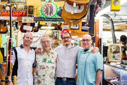 Pawn Shop «Elliott Salter Pawn Shop», reviews and photos, 7760 Santa Monica Blvd, West Hollywood, CA 90046, USA