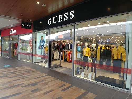Guess - Outlet Prague, Republic | Top-Rated.Online