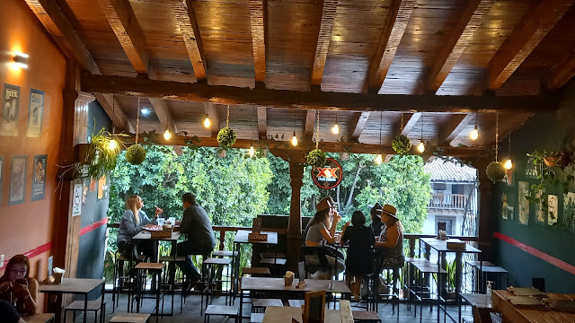 Alitas&chelas tapalpa