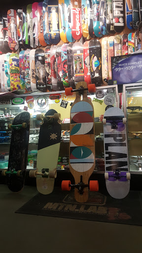 Clothing Store «Zumiez», reviews and photos, 2275 NW Allie Ave #953, Hillsboro, OR 97124, USA