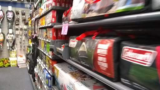 Sporting Goods Store «Big 5 Sporting Goods - Lakewood», reviews and photos, 5247 Lakewood Blvd, Lakewood, CA 90712, USA