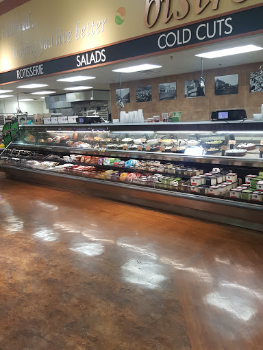 Grocery Store «Family Fresh Market», reviews and photos, 110 W 4th St, New Richmond, WI 54017, USA