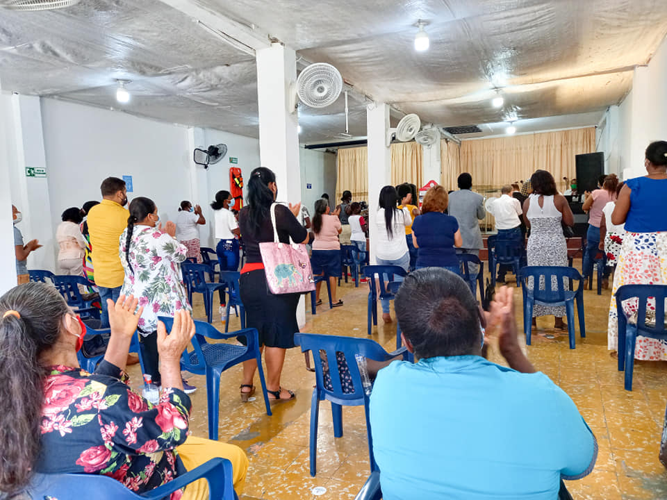 Amamos su Presencia Buenaventura Iglesia Cristiana