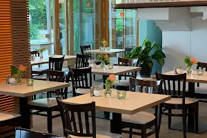 Grassinger Cafe & Restaurant image