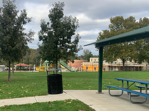 Park «Garfield Park», reviews and photos, 2505 Conservatory Dr, Indianapolis, IN 46203, USA