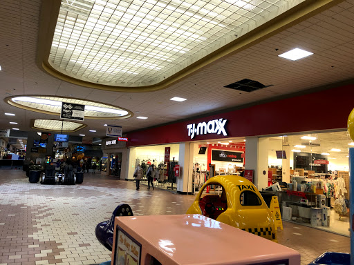 Shopping Mall «The Laurel Mall», reviews and photos, 106 Laurel Mall Dr, Hazleton, PA 18202, USA
