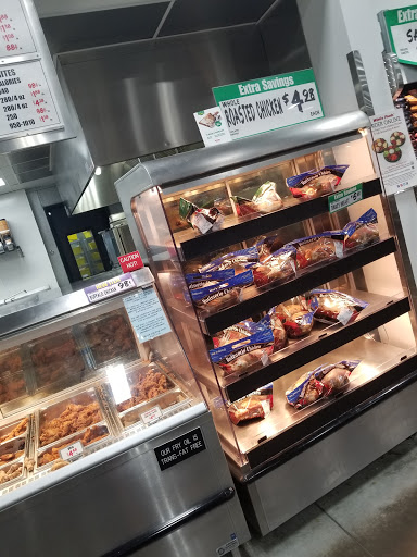 Shopping Mall «Country Club Plaza», reviews and photos, 2310 Watt Ave, Sacramento, CA 95825, USA