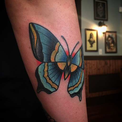 Tattoo Shop «Minds Eye Tattoo Studio», reviews and photos, 5437 S Tacoma Way, Tacoma, WA 98409, USA