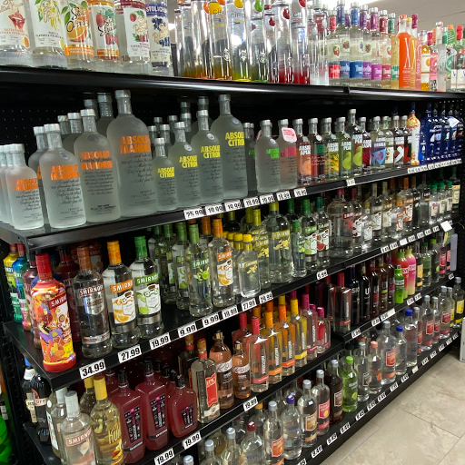 Beer Store «Fenton Party Shop», reviews and photos, 502 W Silver Lake Rd, Fenton, MI 48430, USA