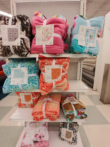 Fabric Store «Jo-Ann Fabrics and Crafts», reviews and photos, 320 Commerce Blvd, Fairless Hills, PA 19030, USA