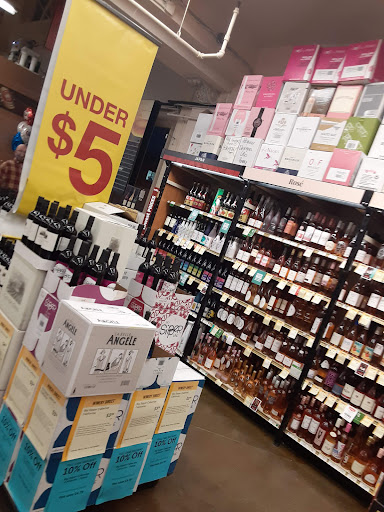 Wine Store «Total Wine & More», reviews and photos, 536 W 21st St, Norfolk, VA 23517, USA