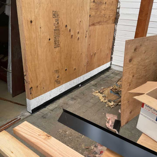 Siding Contractor «SFW Construction LLC», reviews and photos, 2552E NW Vaughn St, Portland, OR 97210, USA