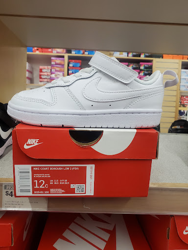 Shoe Store «WSS», reviews and photos, 460 San Fernando Mission Blvd, San Fernando, CA 91340, USA