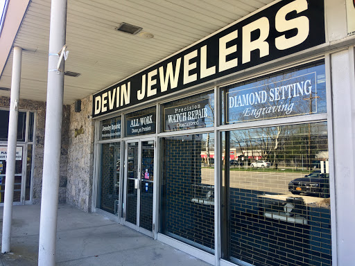 Devin Jewelers Inc, 536 Larkfield Rd, East Northport, NY 11731, USA, 